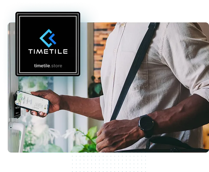 employee clocking in with TimeTile
